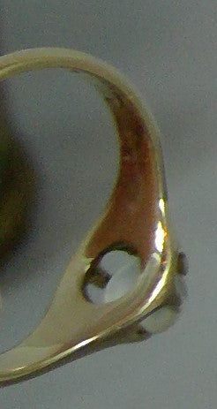 Victorian Silver Moonstone natural Cat’s Eye cabochon solitaire 10 kt. ring.
