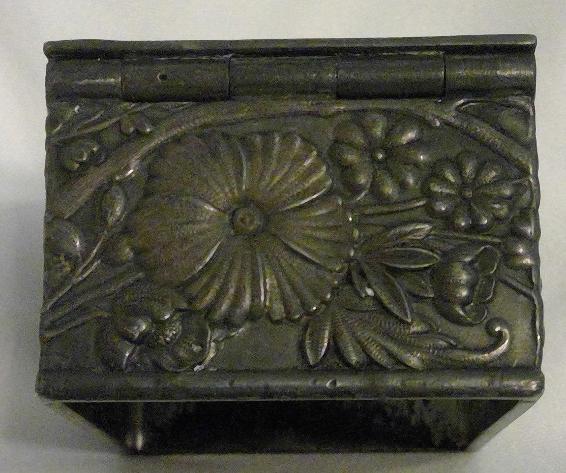 Antique Art Nouveau silver plate Simpson Hall Miller & Co. stamp box