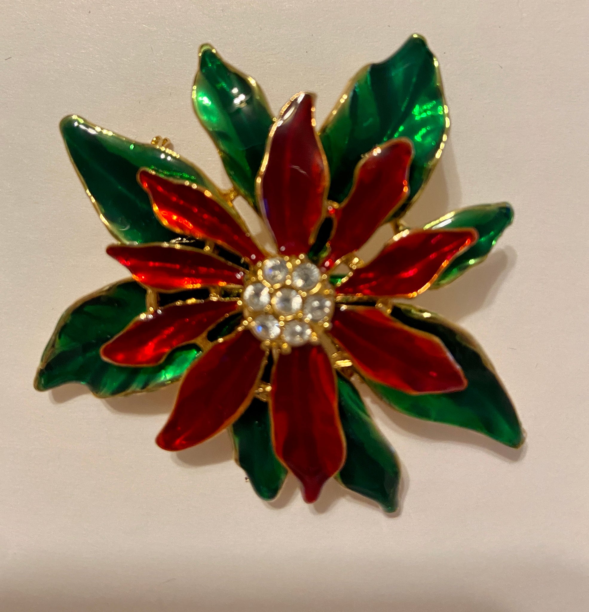Beautiful Enamel and Rhinestone Pointsettia Gold plate Brooch