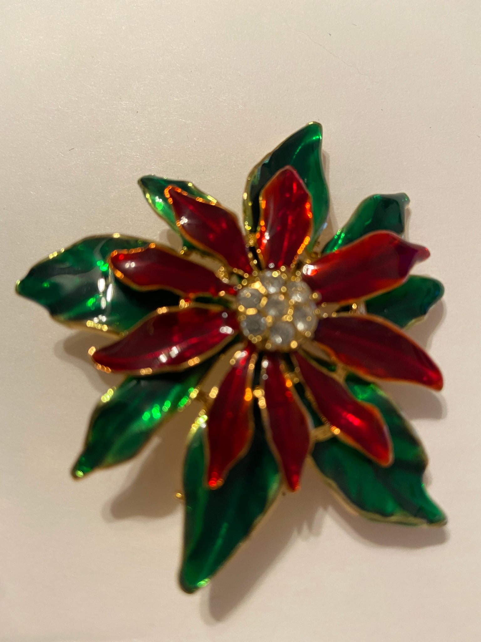 Beautiful Enamel and Rhinestone Pointsettia Gold plate Brooch