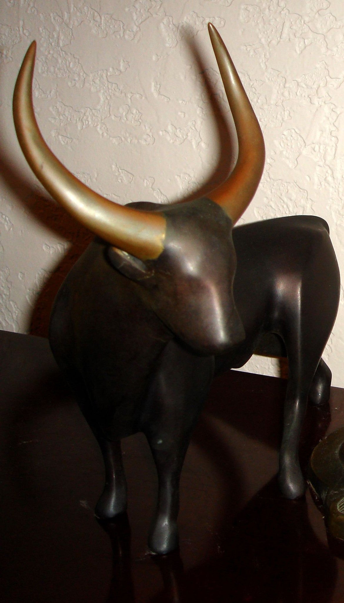Loet Vanderveen - Bull Sculpture (Wall Street) Bronze Scupture 47/250