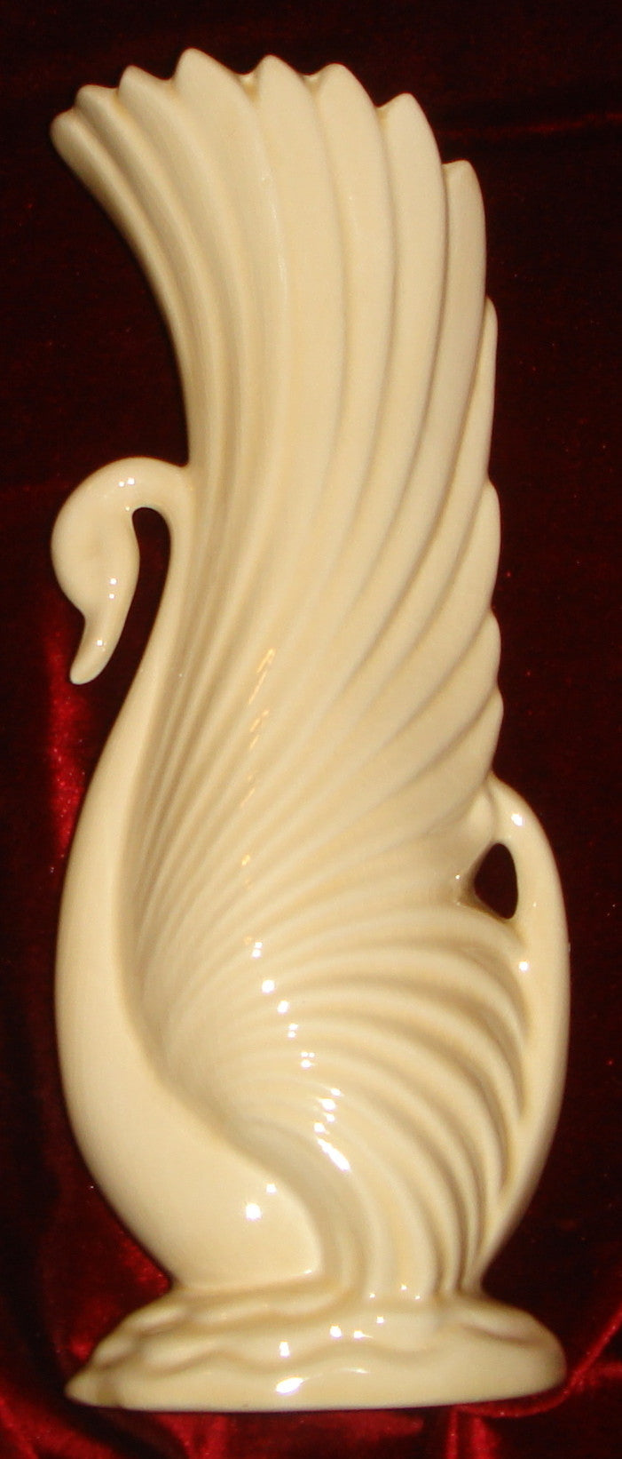 Vintage - Art Deco - Ivory Swan Vase