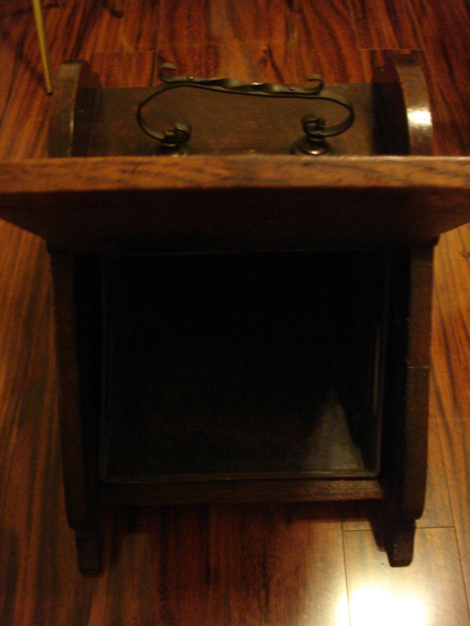 Antique English Oak Coal Scuttle.