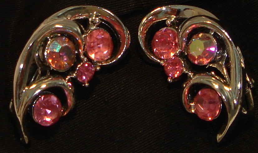 Coro! Rhodium set Pink Aurora Borealis Clip on Earrings!