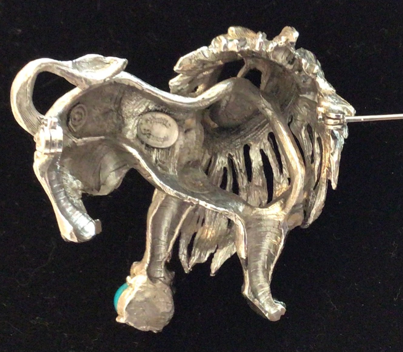 Hattie Carnegie Fierce Lion (Guardian Lion) Brooch