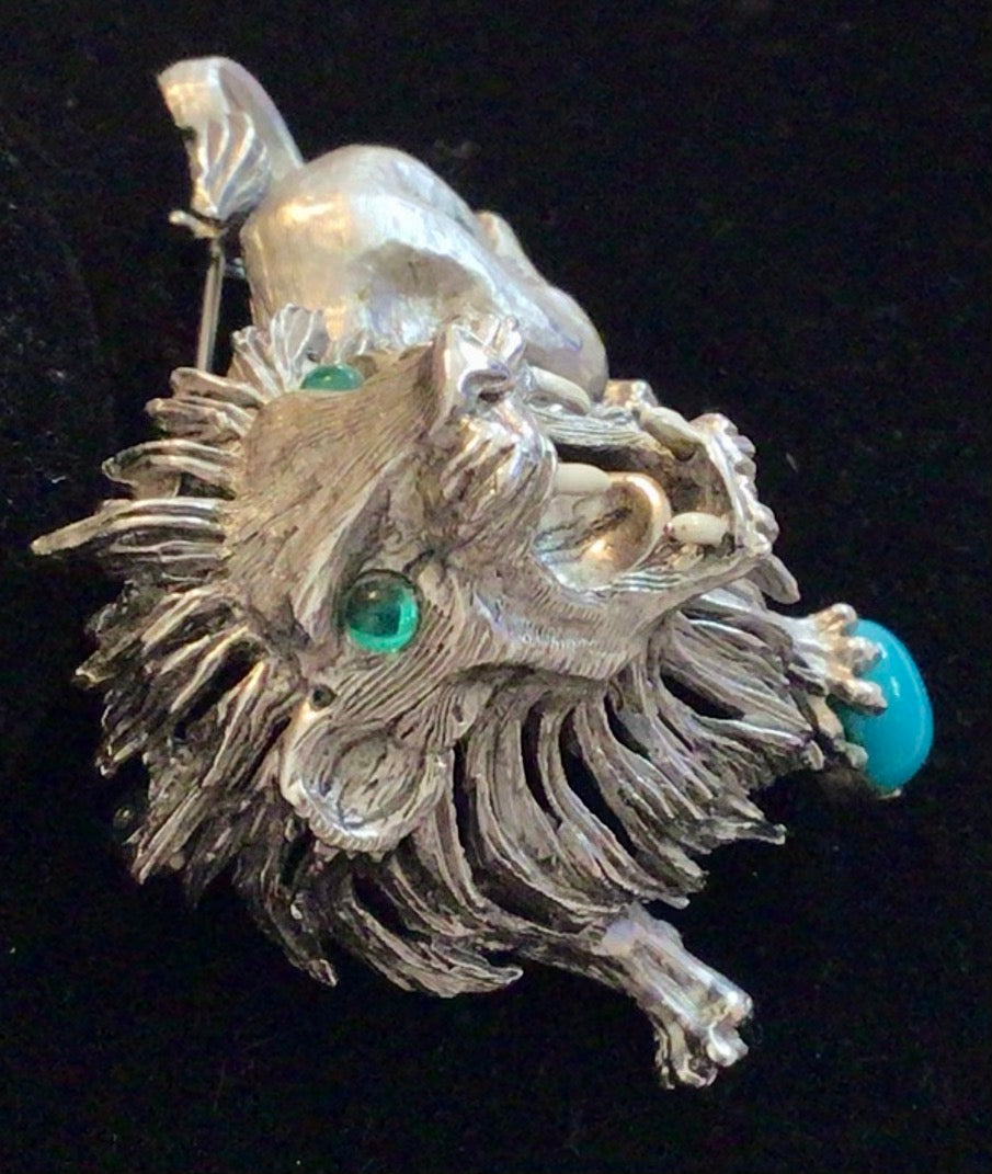 Hattie Carnegie Fierce Lion (Guardian Lion) Brooch